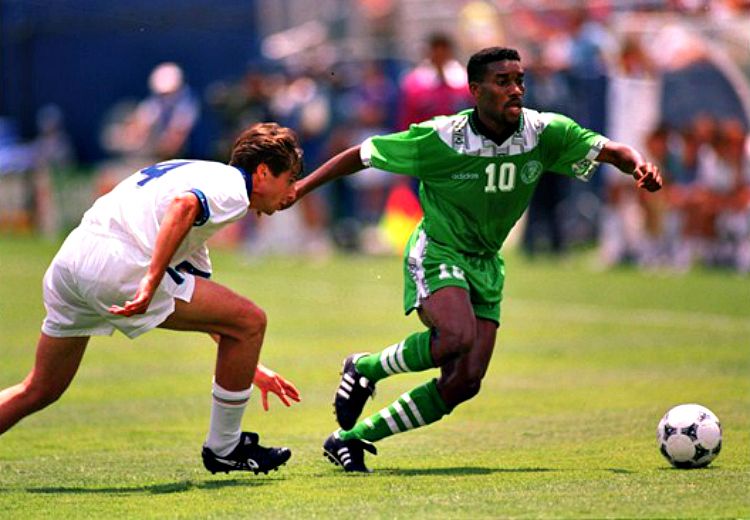 An exploration of the Nigeria national team between 92-98. Yekini, Jay Jay, and Kanu.